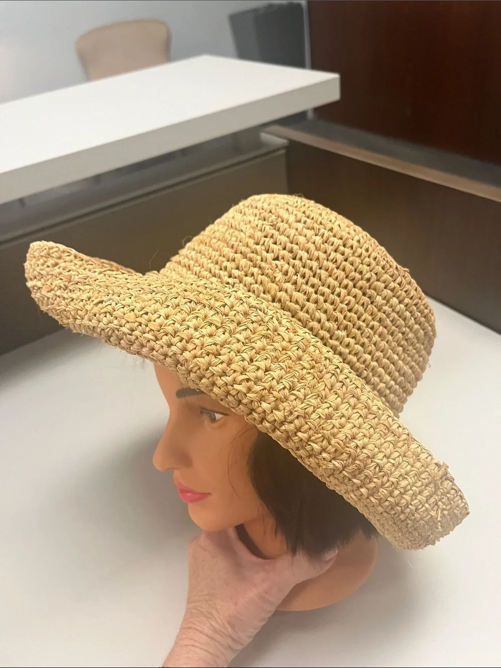 Nine West Beige Woven Straw / Raffia Sun Hat with band